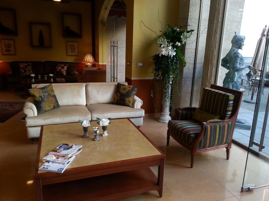 ביירות Midtown Hotel & Suites מראה חיצוני תמונה
